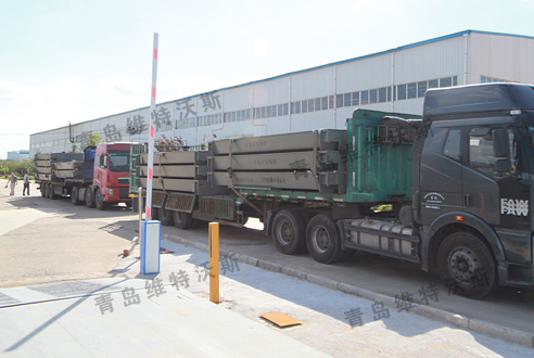 無人值守地磅現(xiàn)場圖 無人值守地磅現(xiàn)場圖