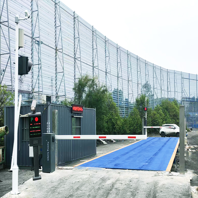 濟(jì)南嘉祥150噸地磅無人值守案例現(xiàn)場 濟(jì)南嘉祥150噸地磅無人值守案例現(xiàn)場